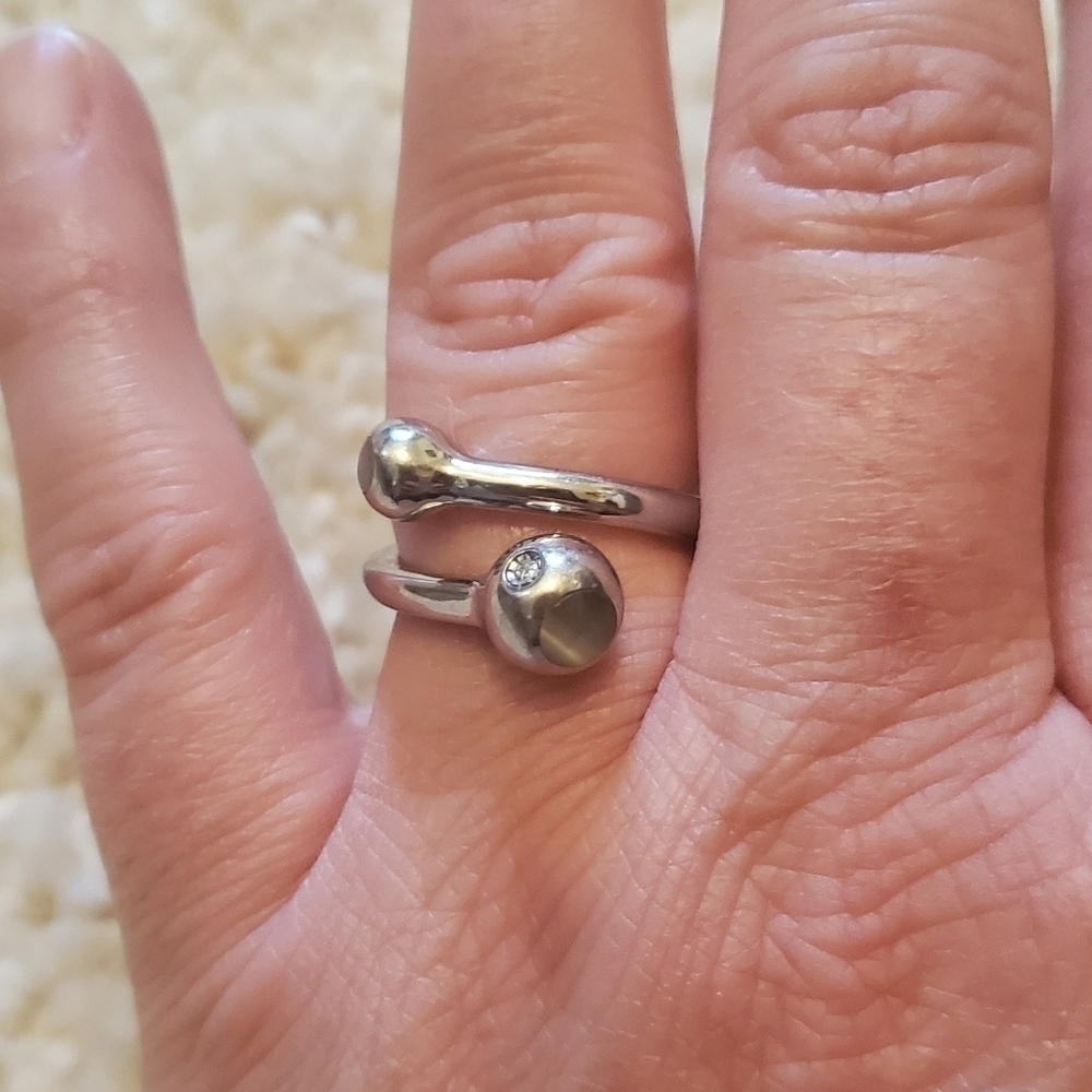 Silver Cat Eye Ring Solid Sturdy Crystal Stone Si… - image 7